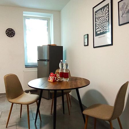 Topflat Mit Kueche I Gratis Parkplatz I Drei Schlafzimmer I Zentrumnah Дортмунд Екстериор снимка
